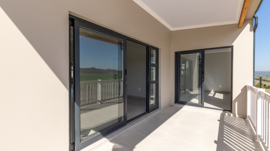 3 Bedroom Property for Sale in Reebok Western Cape